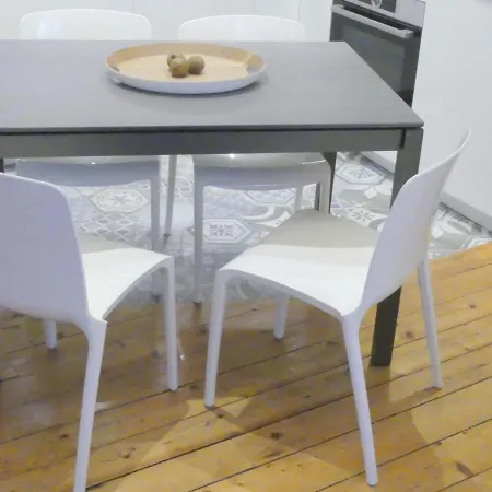 Apartament T3 Of 50m, 1 Bedroom And 1 Office 12m, Championnet Le 70 Thiers